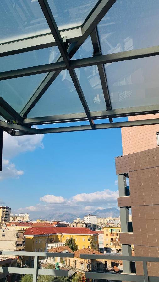 Proper Central Apartment Tirana Exterior photo
